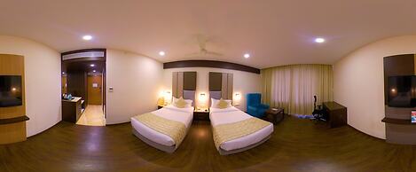 Hotel Blossoms