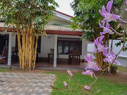 White Villa Beach Resort
