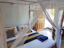 White Villa Beach Resort