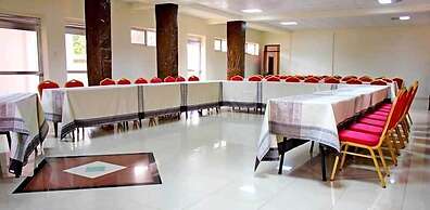 Golden Peace Hotel