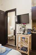 NHE Rothschild Apartments