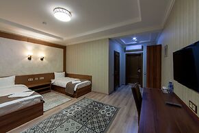 Sacvoyage Hotel