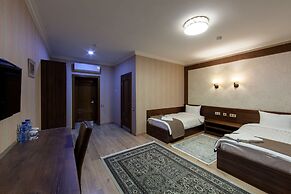 Sacvoyage Hotel