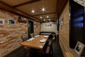 Sacvoyage Hotel