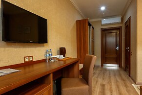 Sacvoyage Hotel