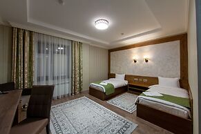 Sacvoyage Hotel