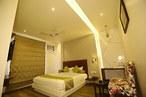 The Gurveer Royal