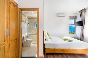 Ronal Hotel
