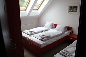 Hotel U Tri volu