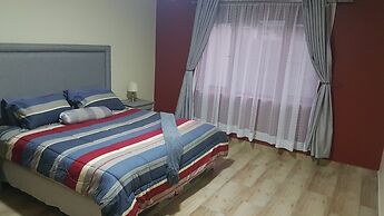 Harris Apartments