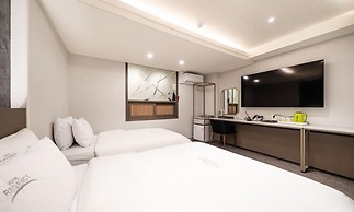 Bundang Regency Hotel