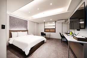Bundang Regency Hotel