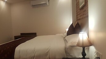 Kailash Kuti Inn