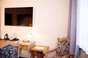 Hotel Lonac