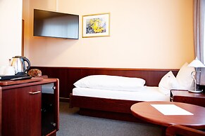 Hotel Lonac