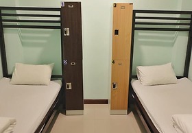 Mahannop Hostel