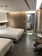 Golden Garden Hotel