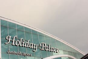 Holiday Palace