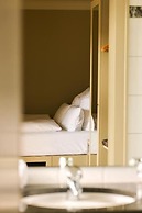 Mimosa Hotel