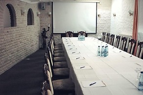 Hotel & Restaurant Bei Baki