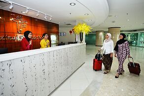 TF Riverside Hotel