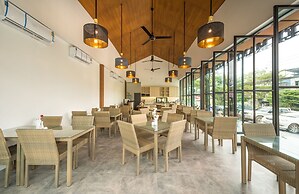 Chermantra Aonang Resort and Pool Suite