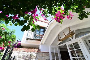 Perla Rossa Alacati