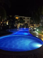 Beatiful condo rosa hermosa