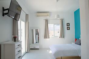 Hostel BU93