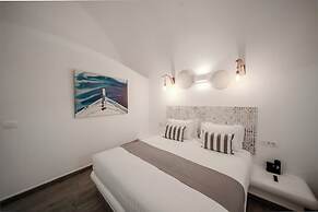 Angel Luxury Suites