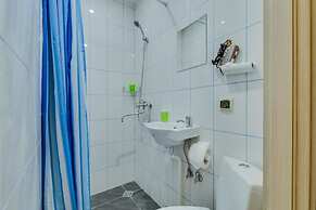 Gravity Apart Hotel