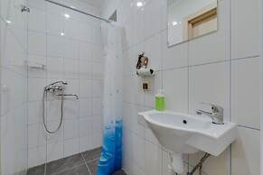 Gravity Apart Hotel