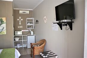 Indigo Moon Guesthouse
