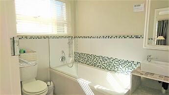 Indigo Moon Guesthouse