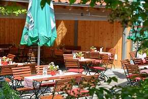 Landhotel & Weingasthof Schwarzer Adler