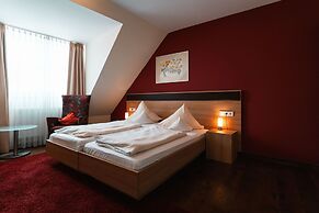 Landhotel & Weingasthof Schwarzer Adler