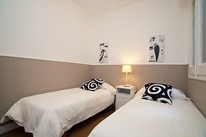 Cute & Spacious Eixample Apartment