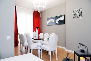 Amazing City Center Apartment