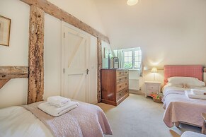 Beachy Barn