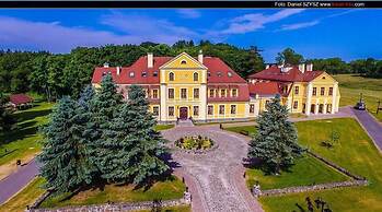 Pałac w Rymaniu