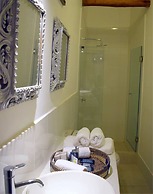 Casa Montesinos Boutique