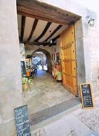 Casa Montesinos Boutique