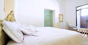 Casa Montesinos Boutique
