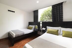 Hotel Dorado 100