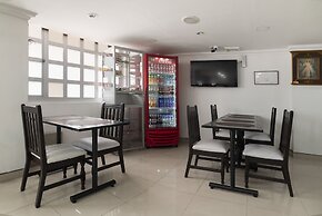 Hotel Dorado 100
