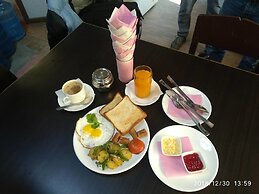 Sauraha Boutique Resort
