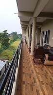 Sauraha Boutique Resort