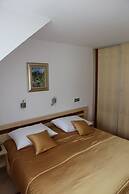 Apartments Veno