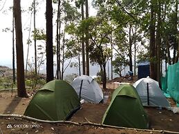 Lake View Camp