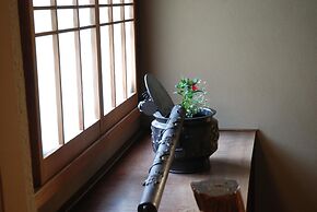Yadoya Manjiro